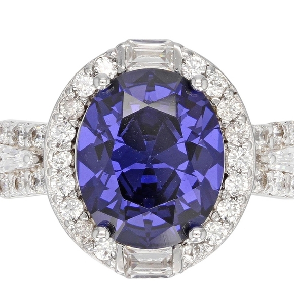 D Block Color Tanzanite Simulant Ring Size 7! 💍 - Picture 5 of 8
